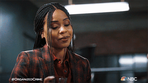 Cheers Sergeant Ayanna Bell GIF - Cheers Sergeant Ayanna Bell Detective Elliot Stabler GIFs