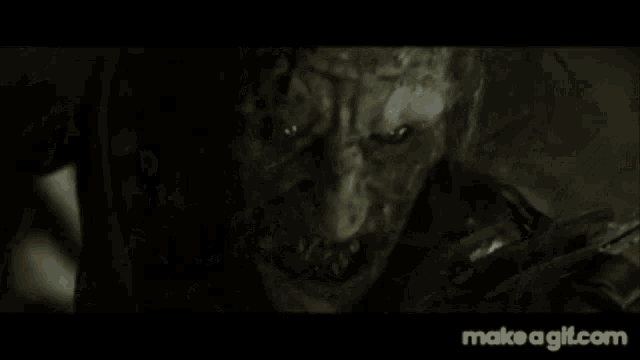 Samwise Stick From Back GIF - Samwise Stick From Back Sam Sword GIFs