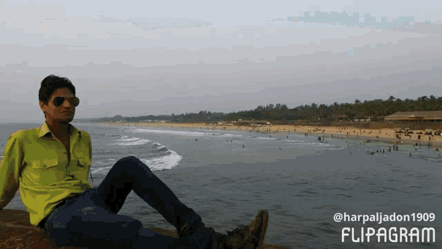 Jadon Travel GIF - Jadon Travel Selfie GIFs