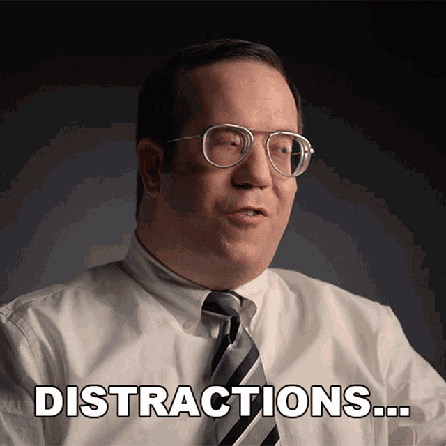 Distractions Are Everywhere Kyle Braxton GIF - Distractions Are Everywhere Kyle Braxton Ely Henry GIFs