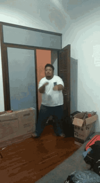 Volva Rv L Dance Swag GIF - Volva Rv L Dance Swag Moves GIFs