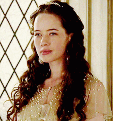 Annapopplewell Reign GIF