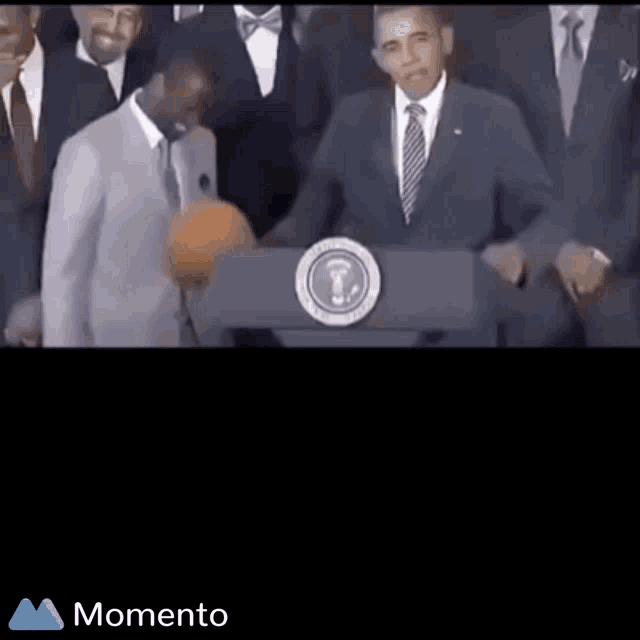Obama Basketballin GIF - Obama Basketballin GIFs