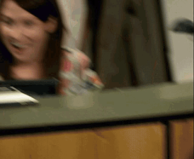 Omg The Office GIF - Omg The Office Erin GIFs