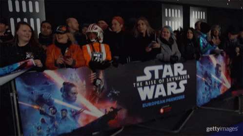 Fans Excited GIF - Fans Excited Woo GIFs