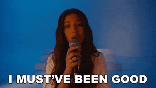I Must'Ve Been Good In A Past Life Rêve GIF - I Must'Ve Been Good In A Past Life Rêve Past Life Song GIFs