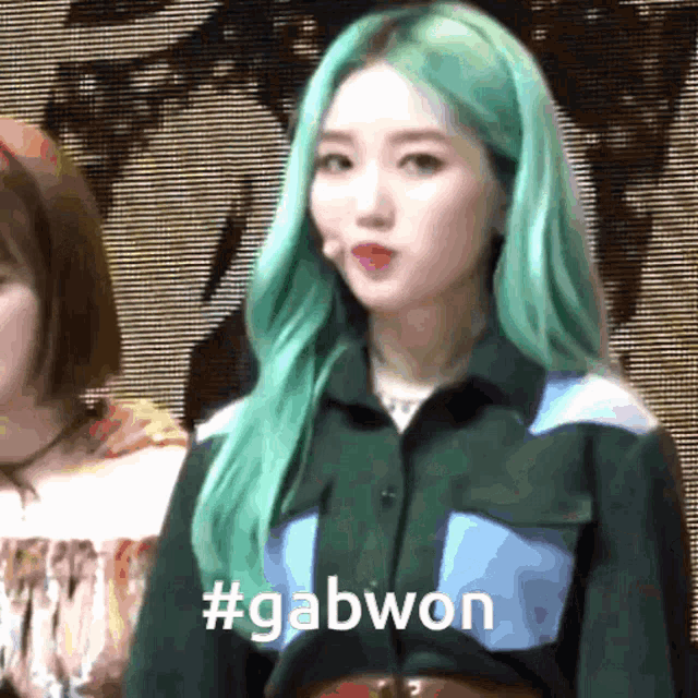 Gaby Gowon GIF - Gaby Gowon Loona GIFs