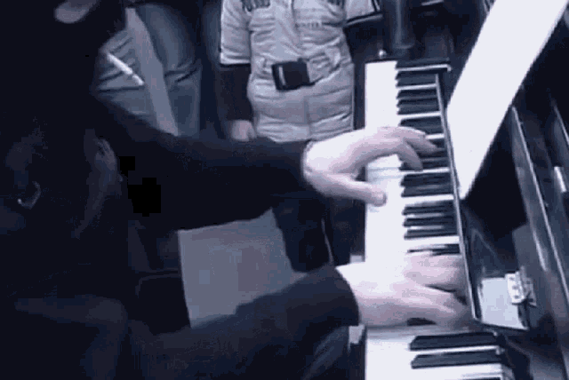 Pianist Anonymous GIF - Pianist Anonymous Kid GIFs