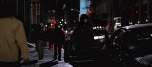 The Devil Wears Prada Movie Anne Hathaway GIF - The Devil Wears Prada Movie Anne Hathaway Walking Into The Apartment GIFs