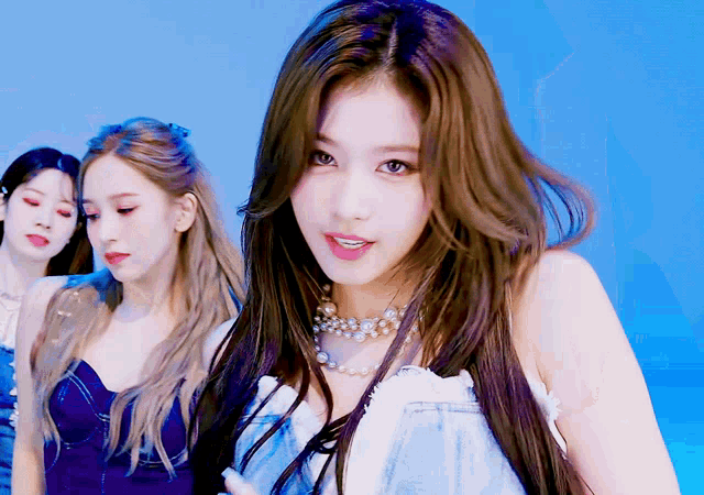 Sana GIF