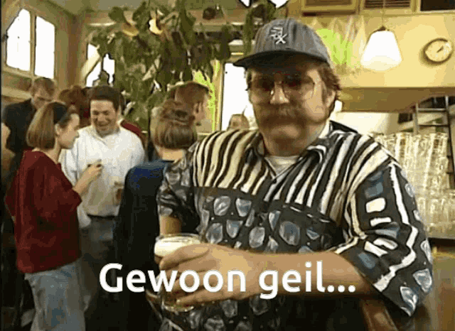 a man in a striped shirt holds a glass of beer and says gewoon gail