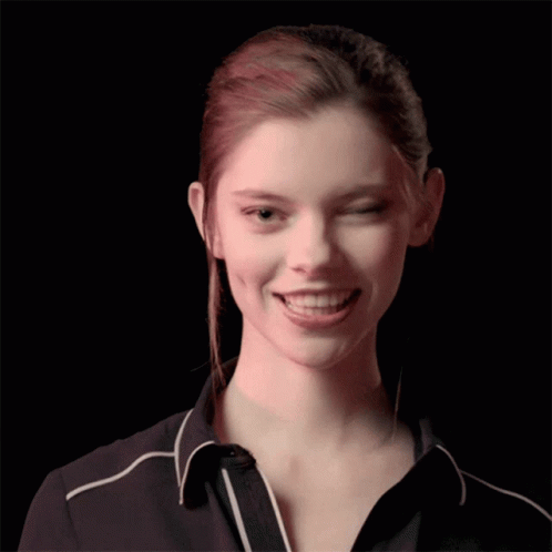 How You Doin Wink GIF - How You Doin Wink Smile GIFs