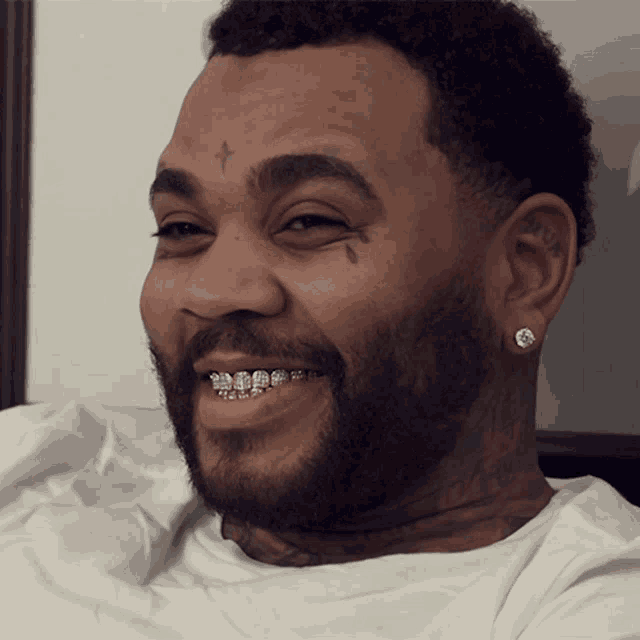 Grin Kevin Gates GIF - Grin Kevin Gates 90s Music Video Reactions GIFs