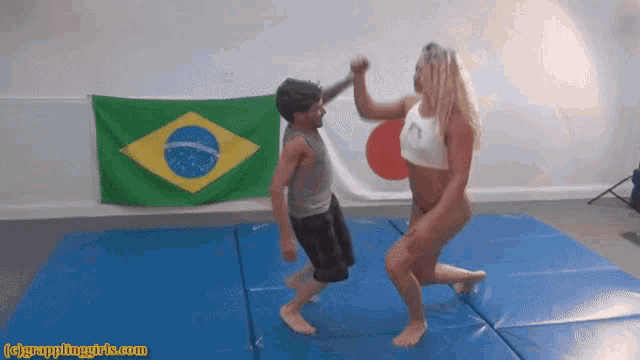 Tall Girl Domination GIF - Tall Girl Domination Hb GIFs