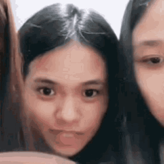 Gelou Villanueva GIF