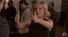 Amy Poehler Thumbs Up GIF - Amy Poehler Thumbs Up Leslie Knope GIFs