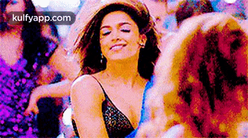 Deepika Padukone.Gif GIF