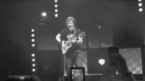 Ed Sheeran GIF - Ed Sheeran Playing Guitar GIFs