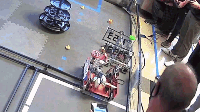 a robot with a sign that says e2