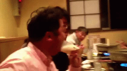 居酒屋　サラリーマン　一気飲み　ビール　飲み会　二次会 GIF - Salaryman Beer Izakaya GIFs