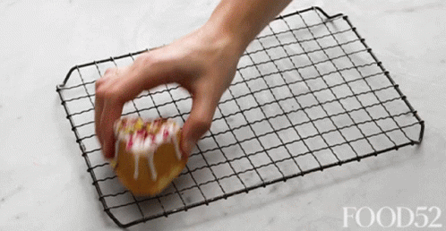Multiply Cakes GIF - Multiply Cakes Heart Shaped Cakes GIFs