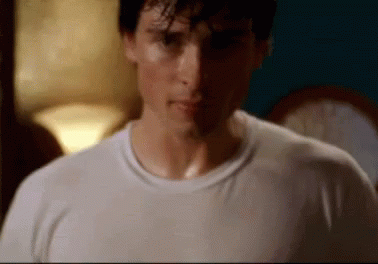 Tom Welling Smallville GIF - Tom Welling Smallville Wet GIFs