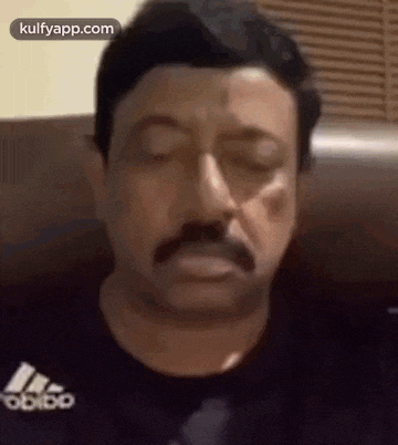 Me Waiting For Video Call In Zoom Be Like.Gif GIF - Me Waiting For Video Call In Zoom Be Like Rgv Video Call GIFs