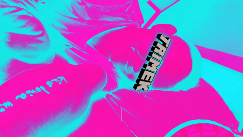 a pink and blue image with the word trimer on it