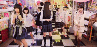 Shiritsu Ebisu Chuugaku GIF - Shiritsu Ebisu Chugaku Party Confuse GIFs