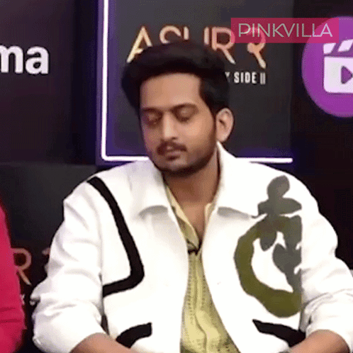 Caught My Attention Amey Wagh GIF - Caught My Attention Amey Wagh Pinkvilla GIFs