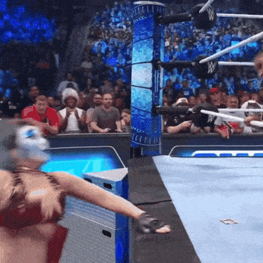 a wrestling ring with a w logo on it