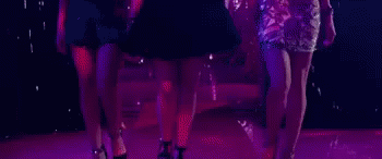 Prom Arrival GIF - Prom Theduff Maewhitman GIFs