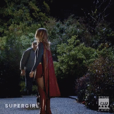 Supergirl Melissa Benoist GIF - Supergirl Melissa Benoist Hand GIFs