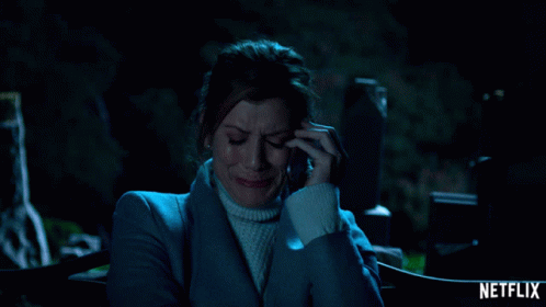 Crying Olivia Baker GIF - Crying Olivia Baker Kate Walsh GIFs