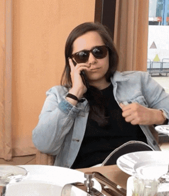 Duece Whats Up GIF - Duece Whats Up Shades GIFs