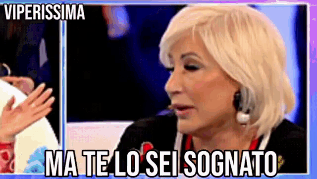 a picture of a woman with the caption viperissima ma te lo sei sognato