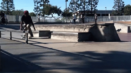 Nolie Slide Garretla GIF - Nolie Slide Garretla Skateboard Tricks GIFs