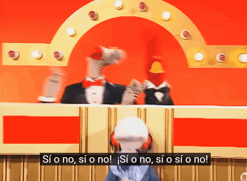a man in a tuxedo stands in front of a sign that says " si o no "