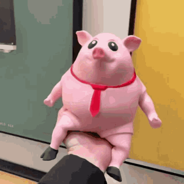 Pig Pig Toy GIF - Pig Pig Toy Pig Stretch GIFs