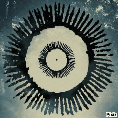 a drawing of a circle with the word pixiz on the bottom right