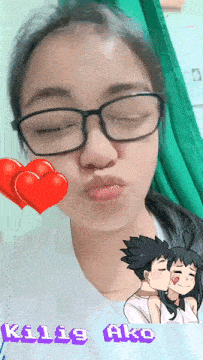 a girl wearing glasses is making a kissing face with the words " kilis ako " below her