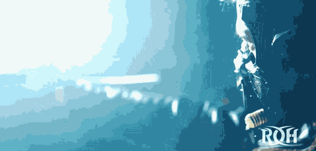 a blue background with the word roh on the bottom