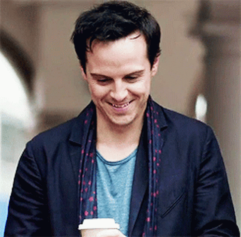 Andrew Scott Scarf GIF - Andrew Scott Scarf Laughing GIFs