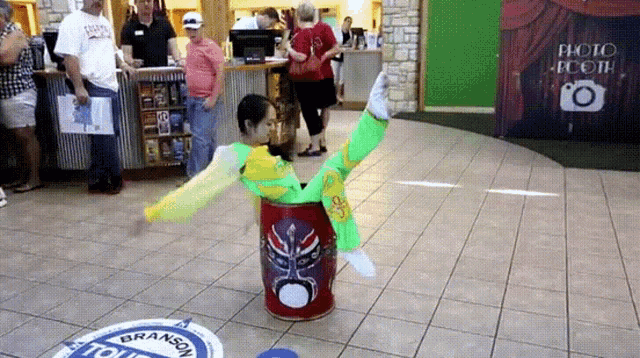 Contortionist GIF - Contortionist GIFs
