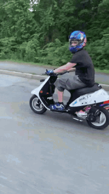 Steveaco Scooter GIF - Steveaco Scooter Driving GIFs