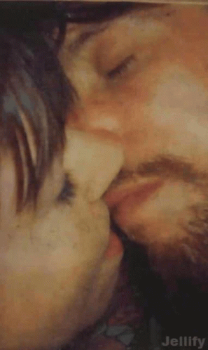 Kiss Kissing GIF - Kiss Kissing Vaughn GIFs