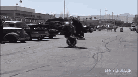 Stunt Rider Stuntman GIF - Stunt Rider Stuntman Motorcycle Stunt GIFs