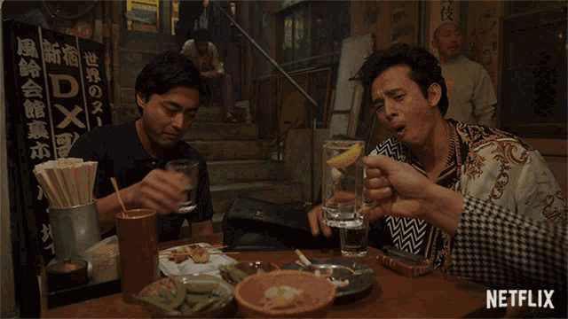 Takayuki Yamada Toru Muranishi GIF - Takayuki Yamada Toru Muranishi Cheers GIFs