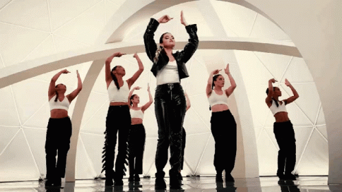 Selena Gomez Look At Her Now GIF - Selena Gomez Look At Her Now Dance GIFs