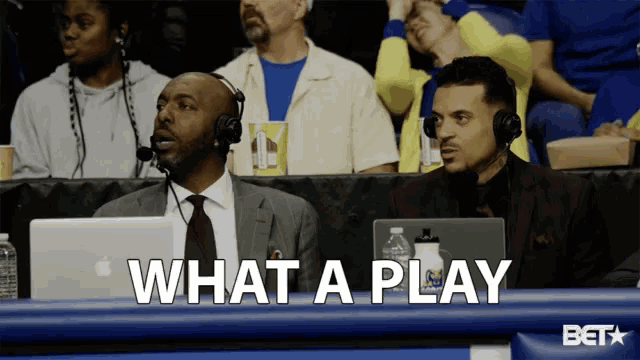 a basketball game is being broadcast on bet